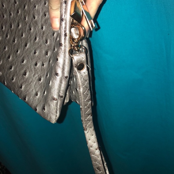 Purse - Picture 4 of 5